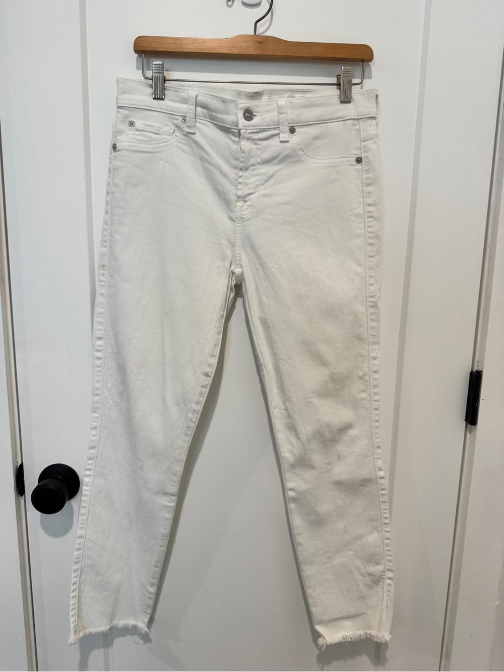 7 For All Mankind White Cropped Ankle Jeans